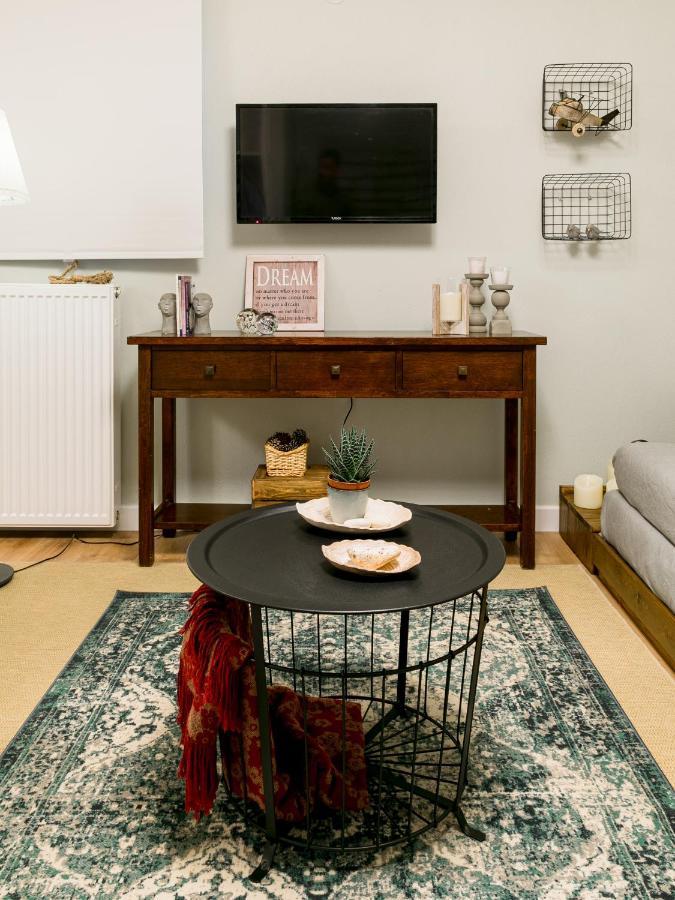 Ma Maison Янина Екстериор снимка